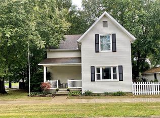 614 N Walnut St, Dover, OH