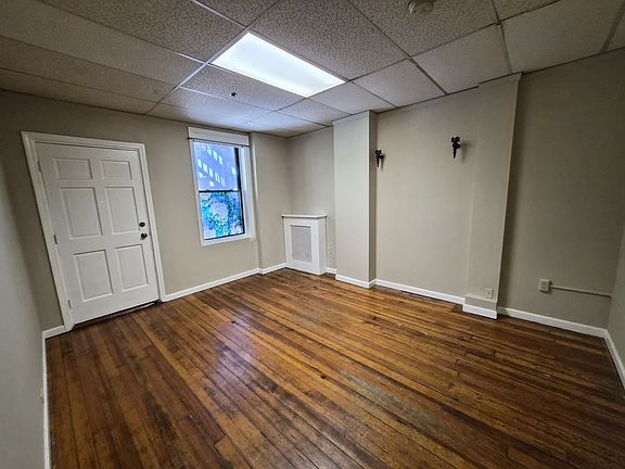 4th image of 190 Main St #12A