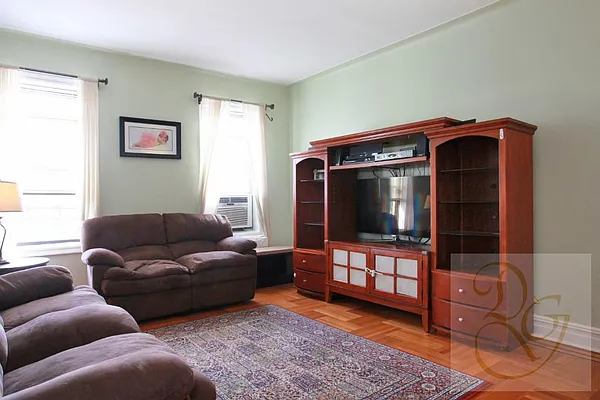 Sold by Dorsa Group | media 1