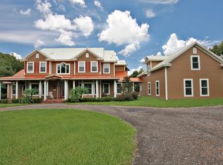 17314 Sweetwater Rd, Dade City, FL 33523