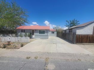 826 C St, Hawthorne, NV 89415
