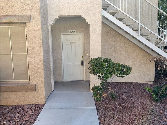 3rd image of 3400 Cabana Dr Unit 1049