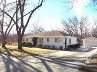2441 SW James St, Topeka, KS 66614