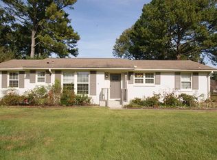 6410 Robinhood Ln NW, Huntsville, AL 35806