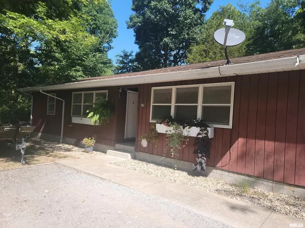 19 Jaros Ln #A & B, Makanda, IL 62958