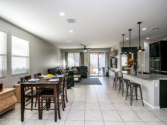 4th image of 2513 W Arroyo Way