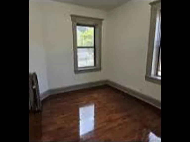 66 N Grove St #302 — Photo 2
