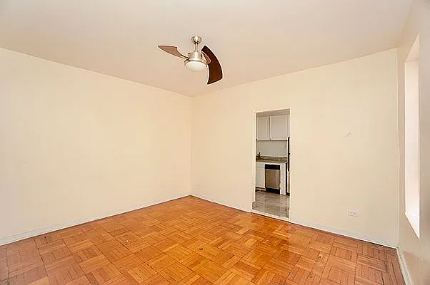 Rented by Bruma Realty LLC | media 8