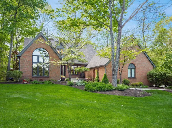 8403 Beeswing Ct, Dublin, OH 43017