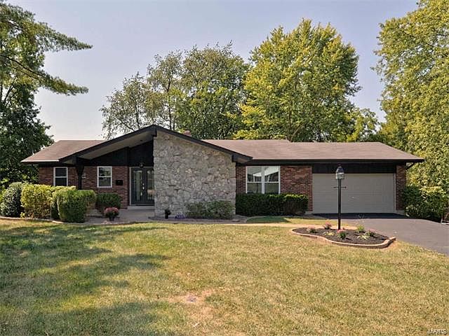 1st image of 10156 Stonell Dr