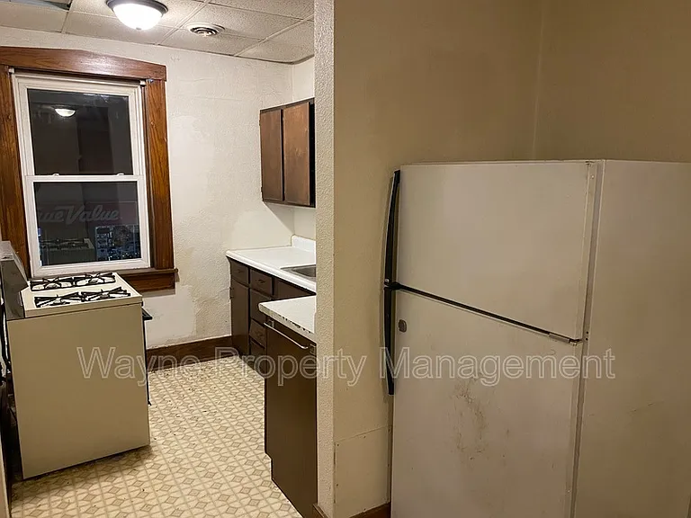 546 2nd St #7 — Photo 7