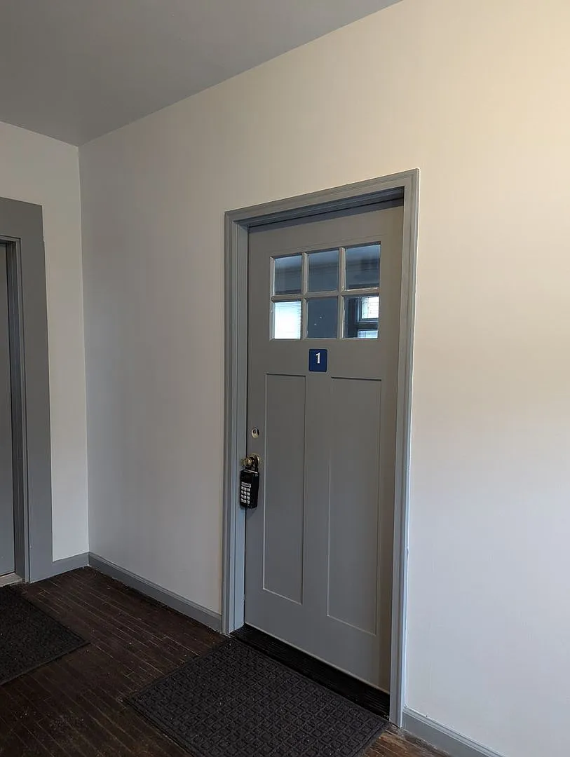 473 Walnut St. — Photo 2