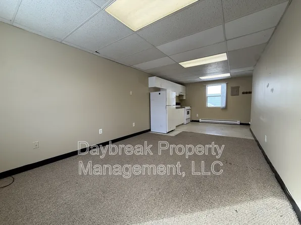 719 Richwood Rd APT 10, Detroit Lakes, MN 56501