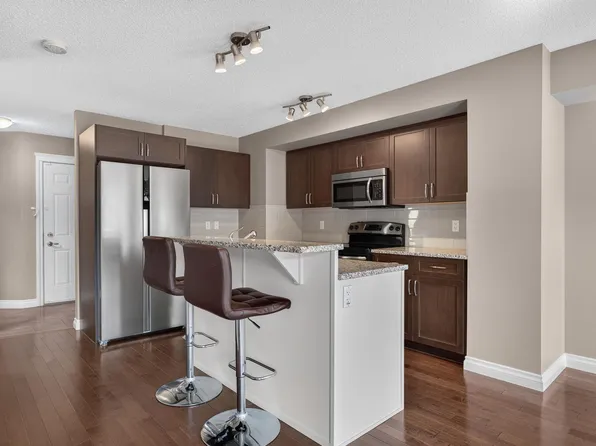 1107 177th St SW, Edmonton, AB T6W 1Z9