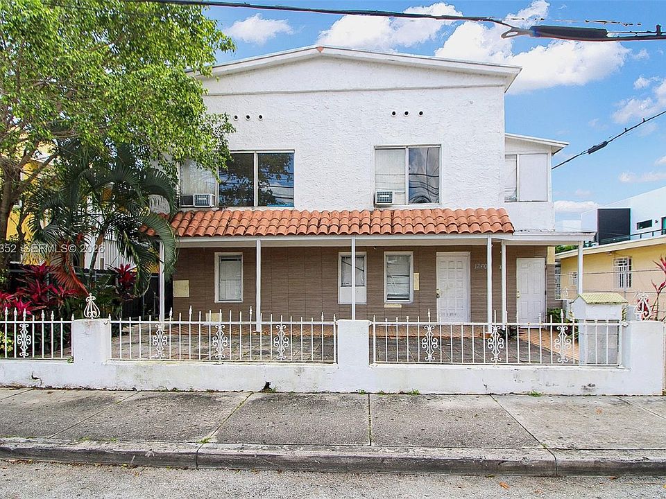 1st image of 1260 SW 10th St
