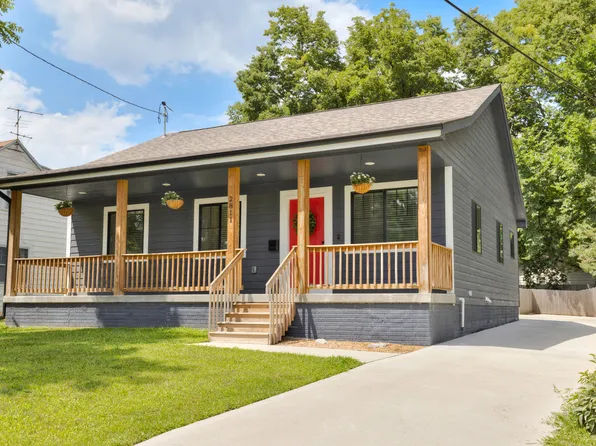 2811 Payne Rd, Des Moines, IA 50310