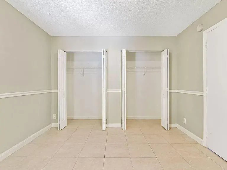 7670 Westwood Dr #720 — Photo 12