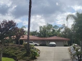 1015 Via Nuevo, Riverside, CA 92507