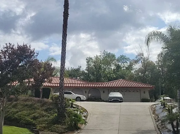 1015 Via Nuevo, Riverside, CA 92507