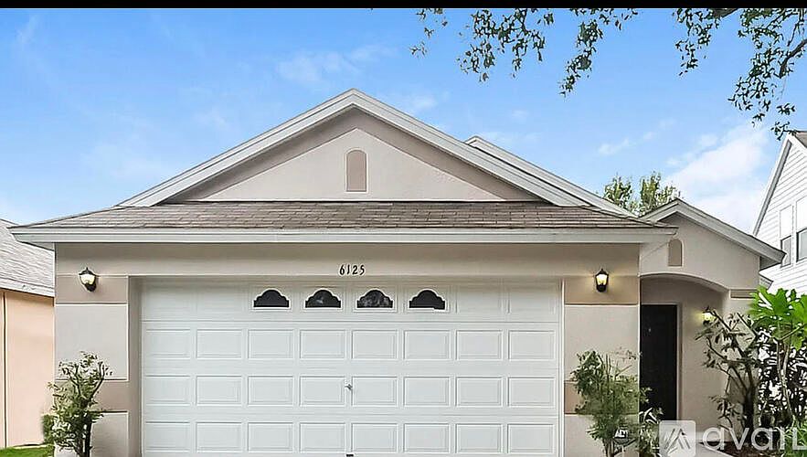 1st image of 6215 Skylarkcrest Dr