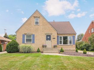 5809 Southington Dr, Parma, OH 44129