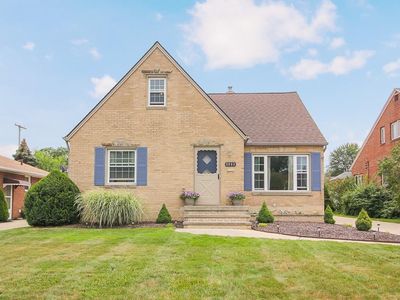 5809 Southington Dr, Parma, OH, 44129