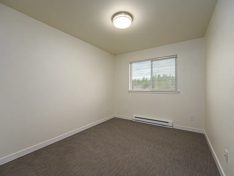 3-Bed 2-Bath Bedroom 3-Bed 2-Bath Bedroom