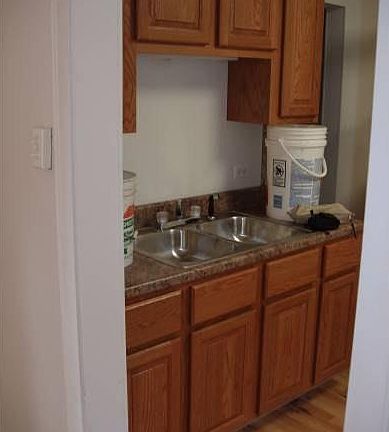 4th image of 3735 N Leclaire Ave APT 3
