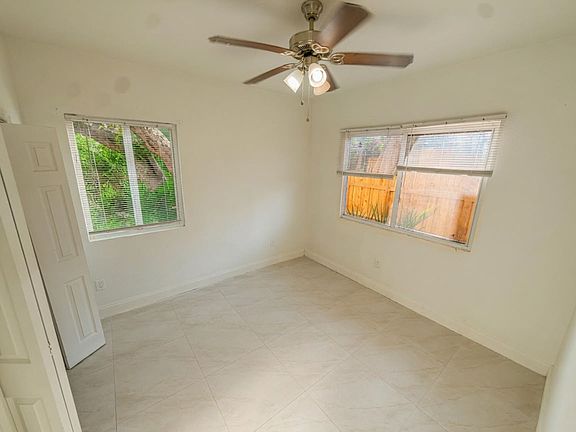 5th image of 1154 W 25th St