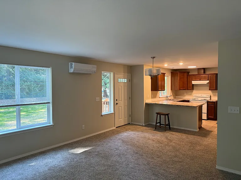 20675 Indianola Rd NE — Photo 4
