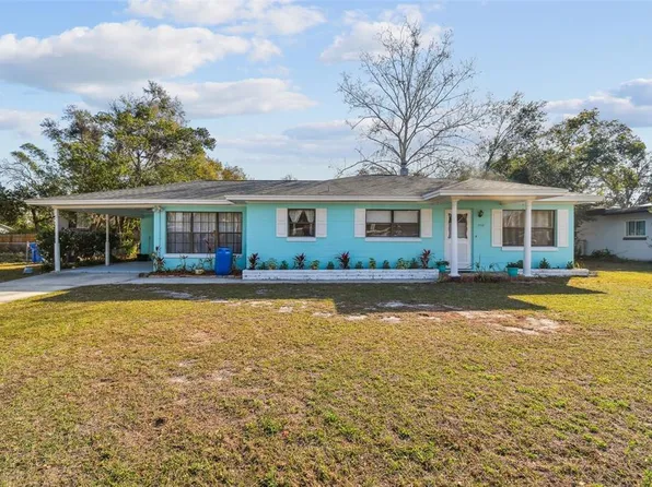 8013 CARDINAL DRIVE, TAMPA, FL 33617