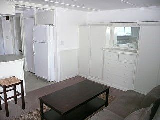 4th image of 578 Alvarado St
