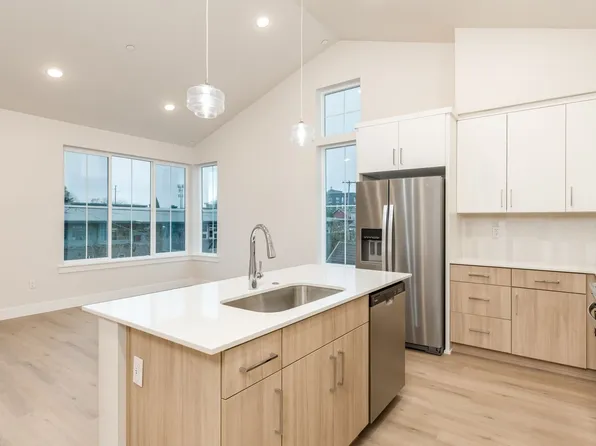 4060 N Montana Ave #302, Portland, OR 97227