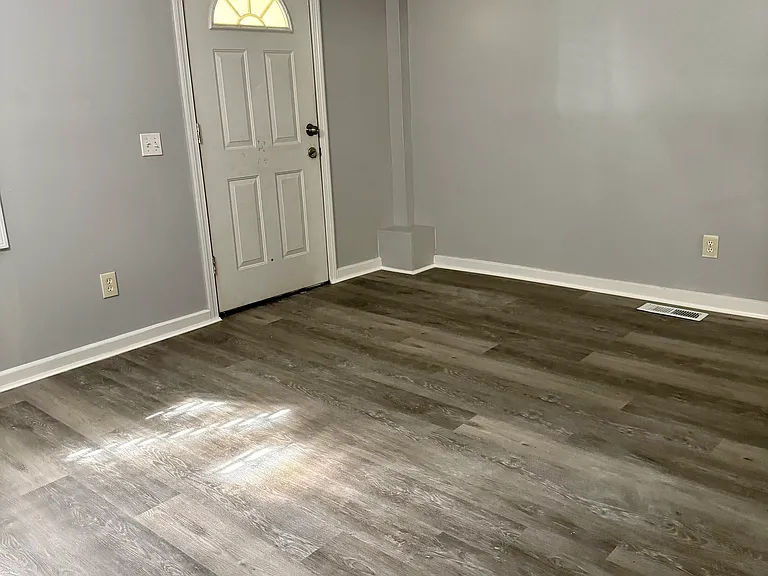 Bedroom 2 Front Door