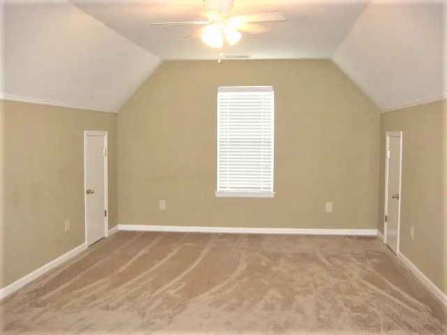 103 Oak Ct — Photo 11