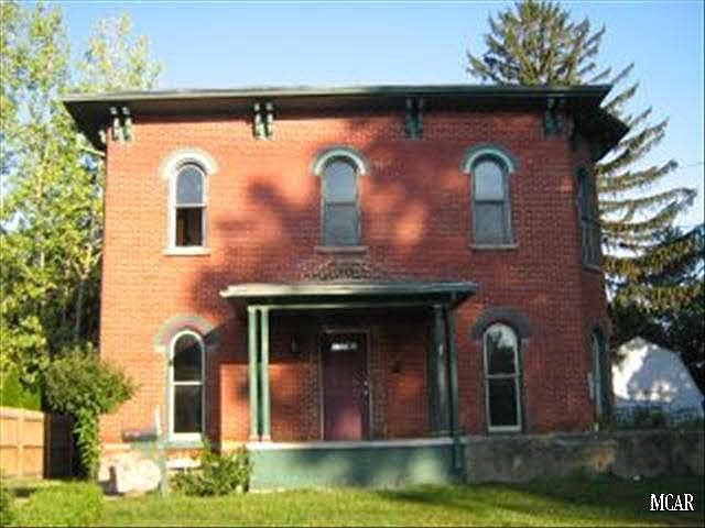 1st image of 302 Pearl St