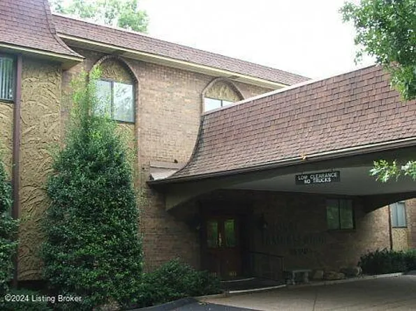 1600 Gardiner Ln APT 211, Louisville, KY 40205