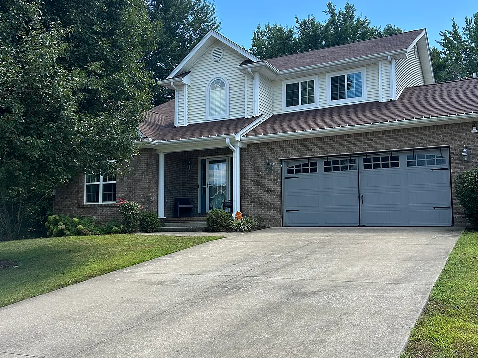 125 E Mandarin Ct