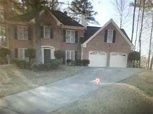 1505 McAdoo Dr SW photo 1