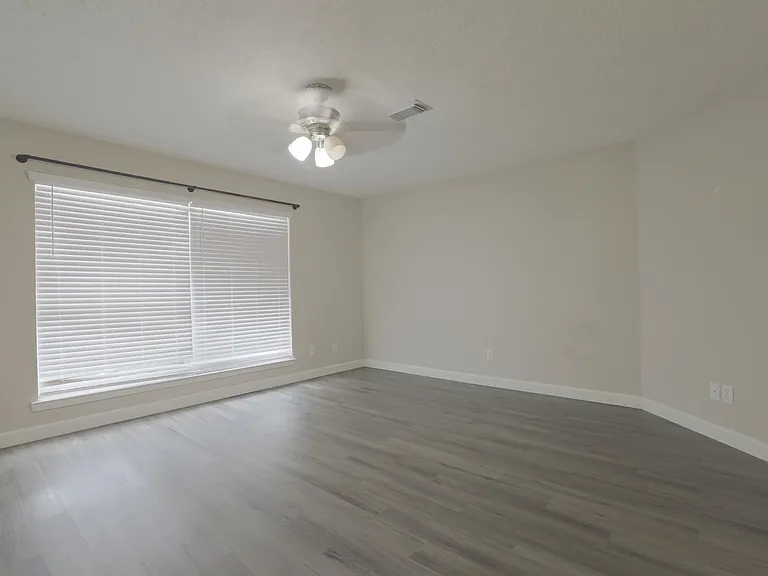 2825 Hickory Limb Ct — Photo 15