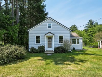 460 State St, Belchertown, MA, 01007