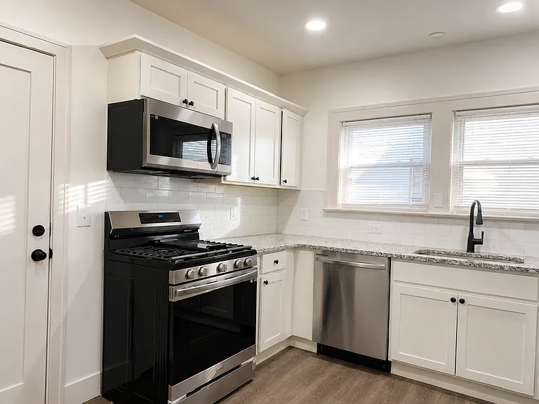 2125 Coventry Rd #1 — Photo 11
