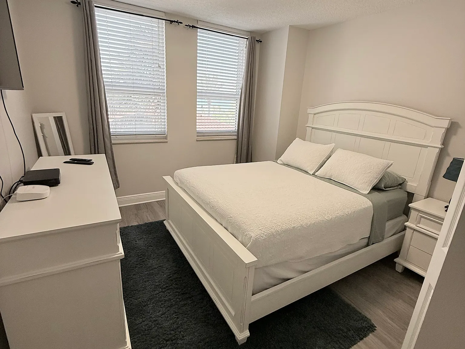 3 bed, 1480 sqft, $8,000 — Photo 3