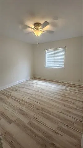 812 N Lake Verret Ct — Photo 24