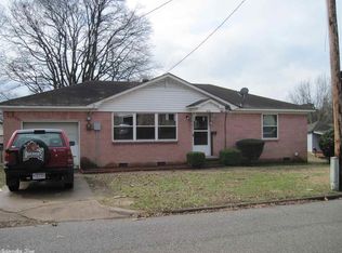 426 West Dr, Benton, AR 72015
