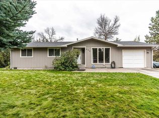 604 E 3rd St, Deer Park, WA 99006