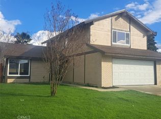 1067 Geronimo Ave, Bloomington, CA 92316