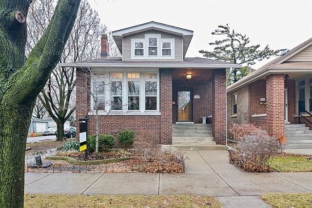 1st image of 3859 N Richmond St