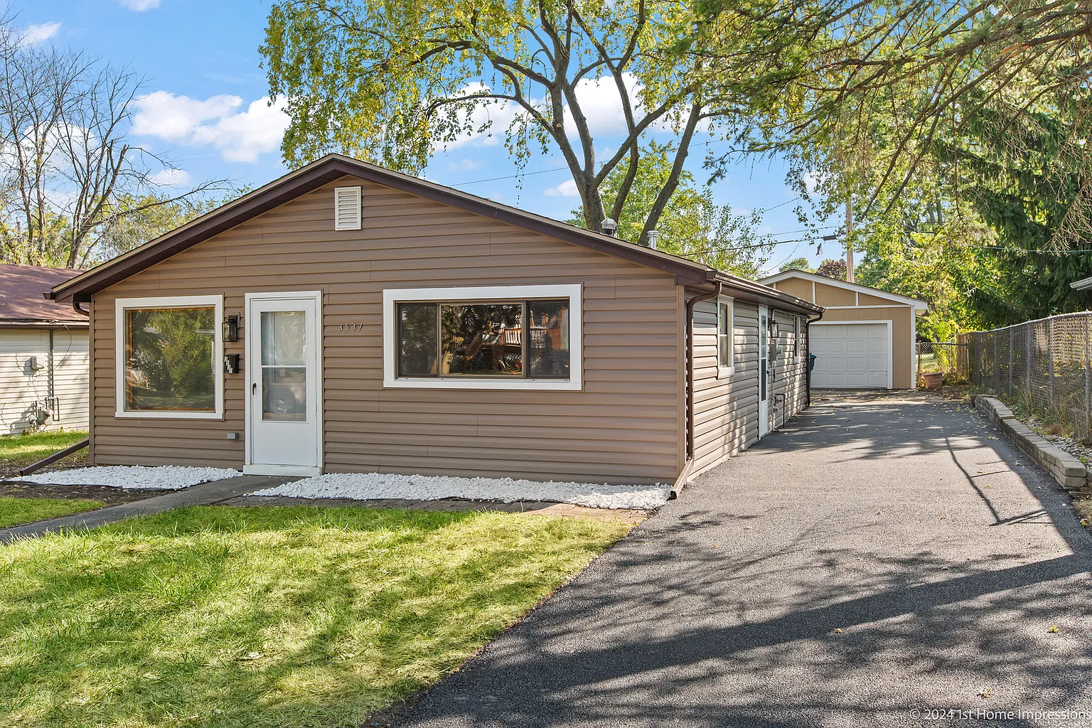 3537 Morgan St photo 1