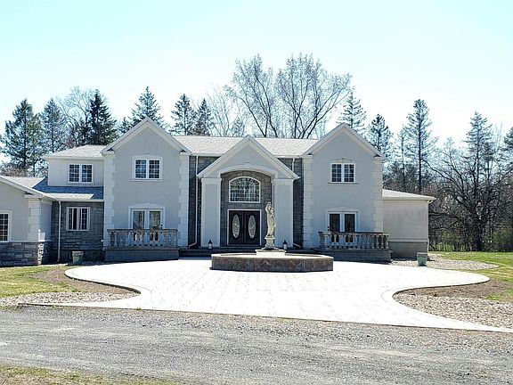 3rd image of 2820 Balltown Road